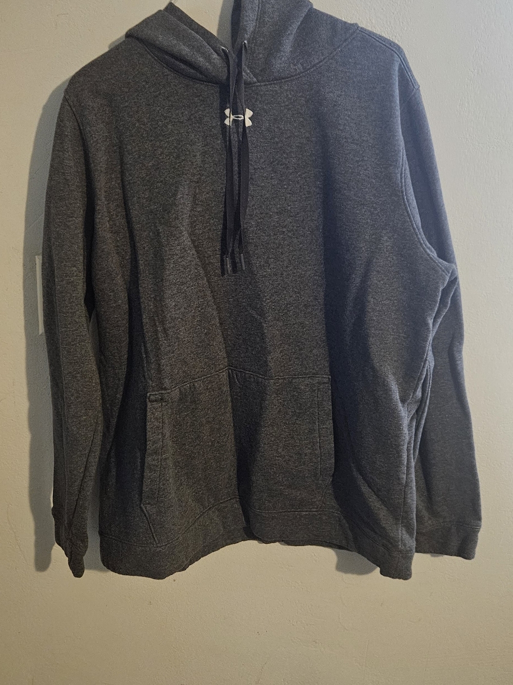 Under Armour Men's Dark Gray Pullover Hoodie